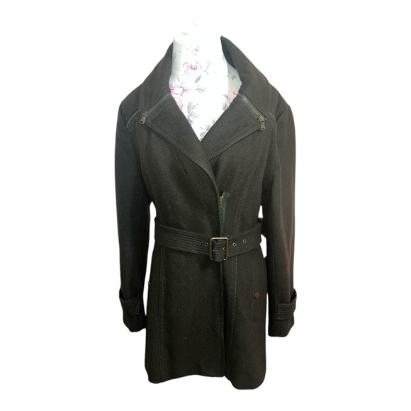 Kenneth Cole New York Women’s Size 12 Wool Belted Coat in Deep Olive 🫒 - Picture 2 of 12